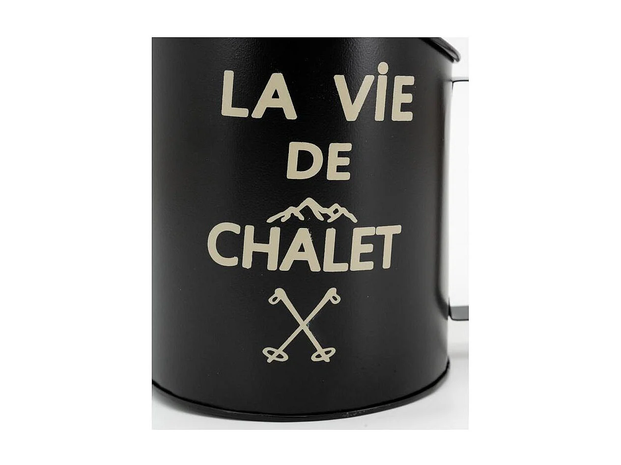 Pelle à pellets en métal