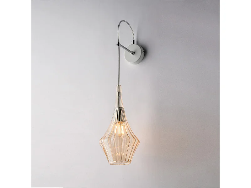 Aplique de hierro Zeus con cristal pyrex ámbar 1 luz .14 P.21 BL270-AP1-AM