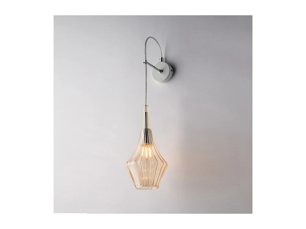 Zeus Applique in ferro con vetro ambra pyrex 1 luce .14 P.21 BL270-AP1-AM