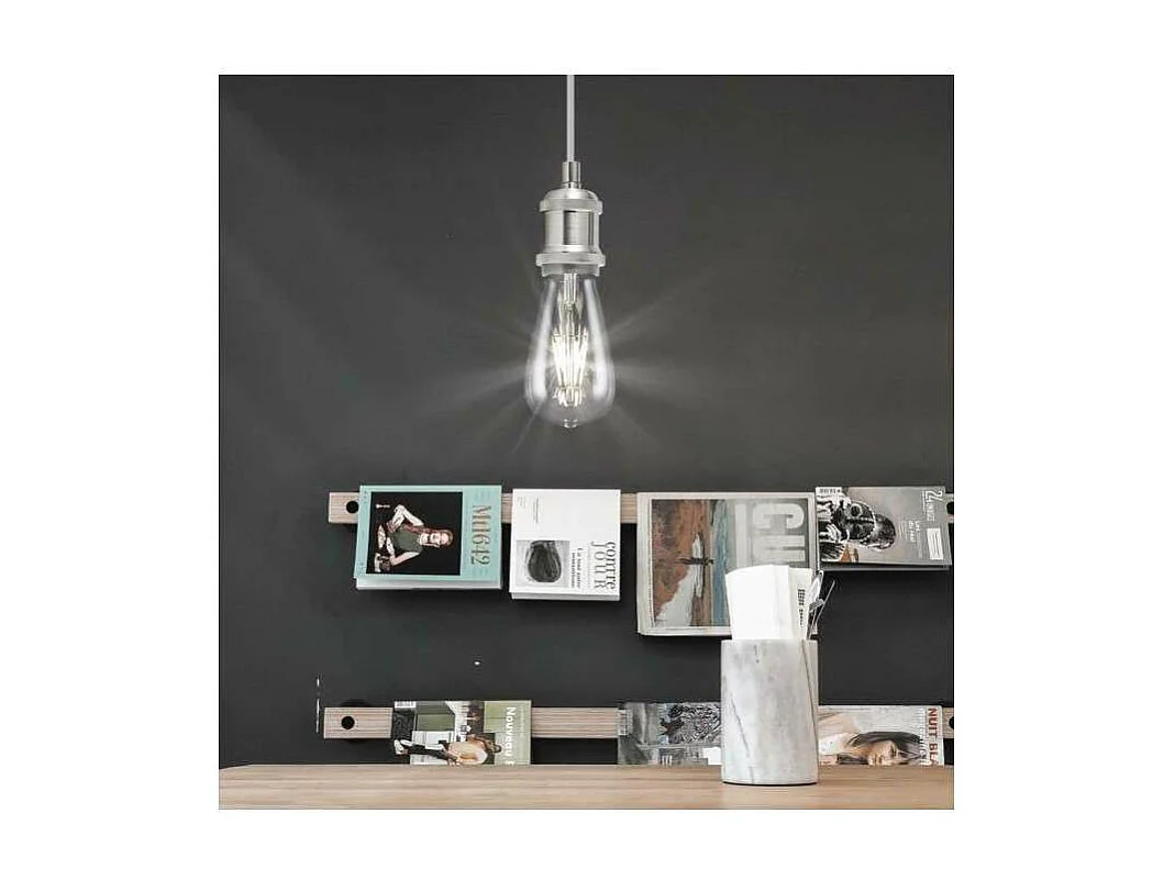 Colgante modelo Eduardo acabado niquel satinado 14 cm(alto) 10 cm(ancho)10 cm(fondo