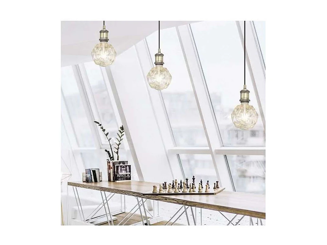 Colgante modelo Eduardo acabado cuero 14 cm(alto) 10 cm(ancho)10 cm(fondo