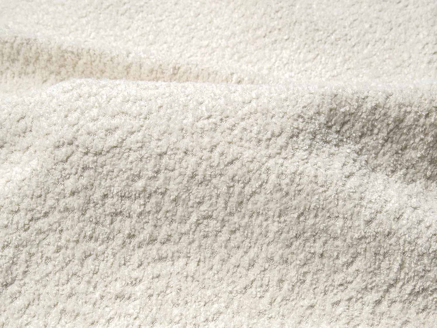 Canapé d'angle droit en tissu bouclette blanc ivoire BLIMORO