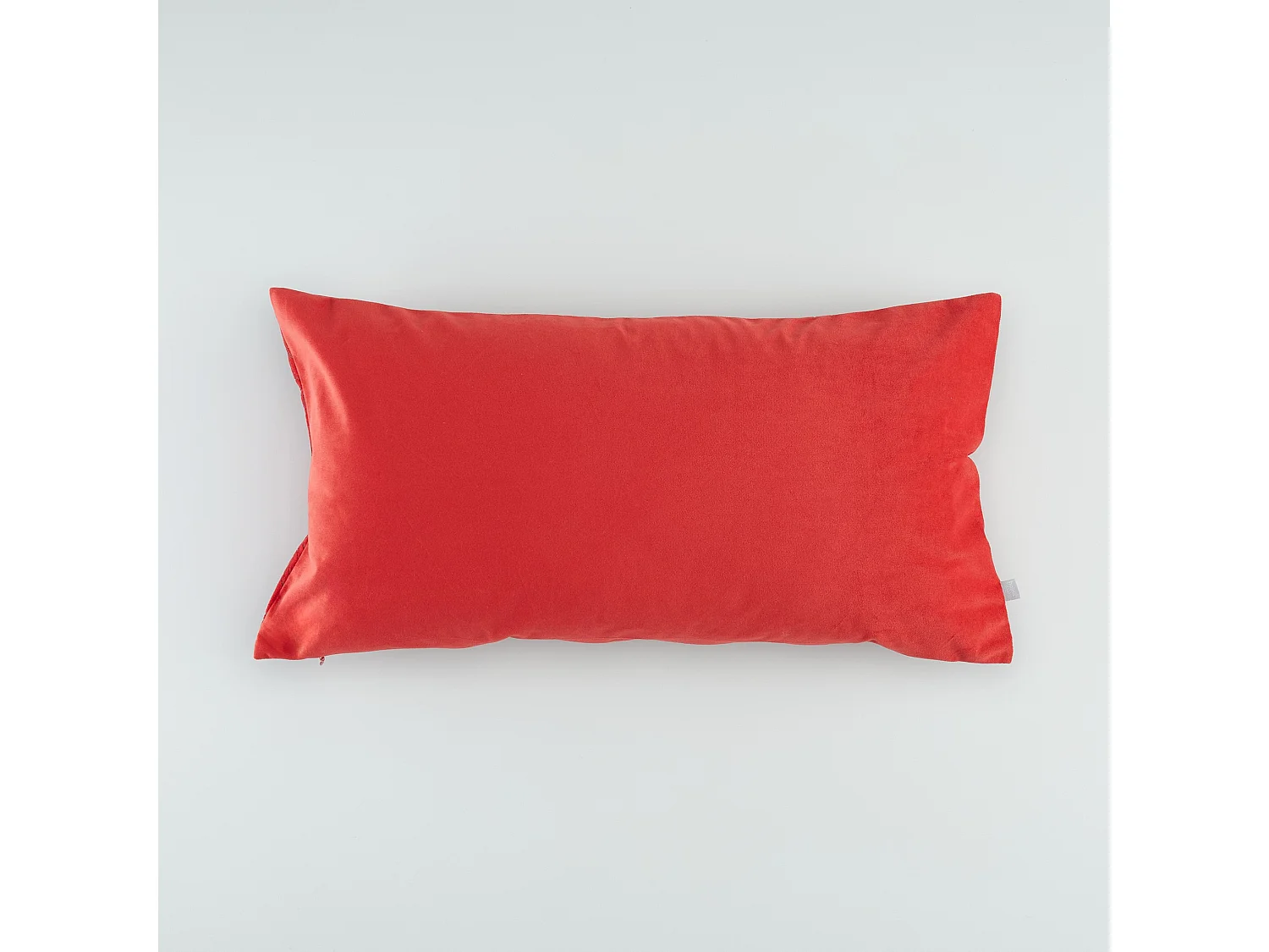 Bestickter Kissenbezug Somella Mittelrot 30x58