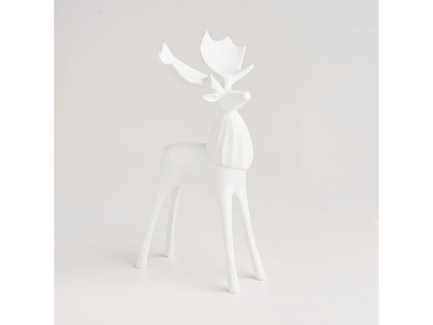Figurine Aspenio blanc moyen 34 x 18.5 x 19.5