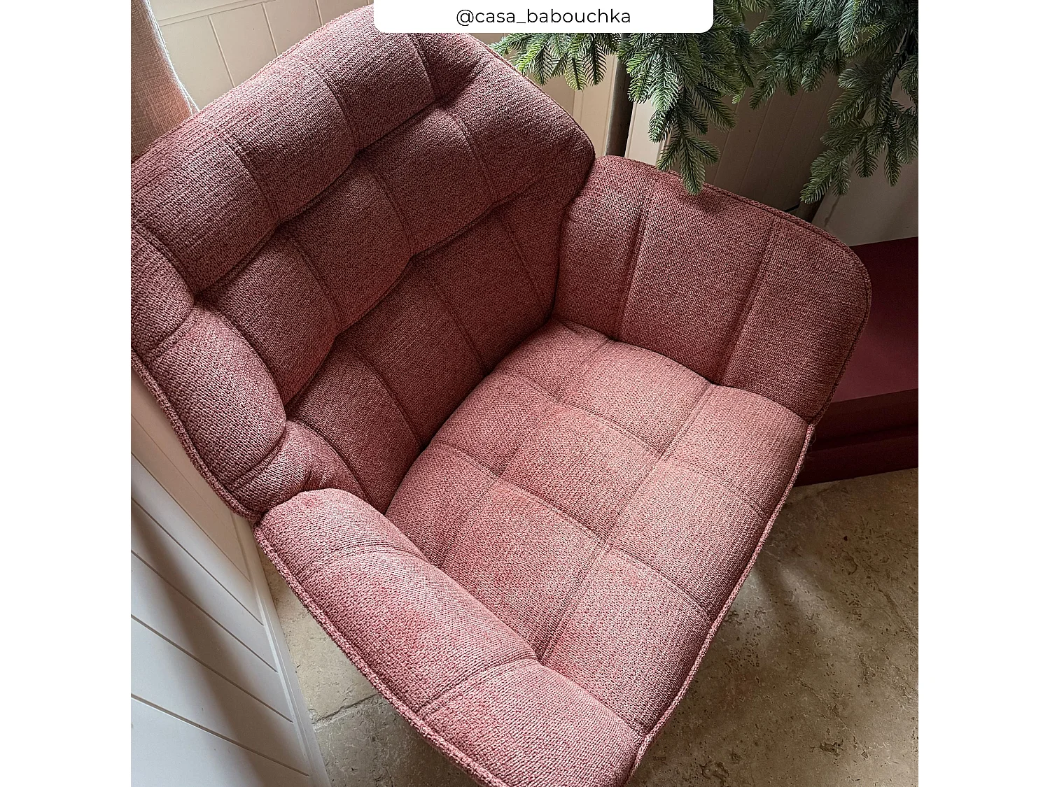 Fauteuil en tissu rouge ancien - Simba