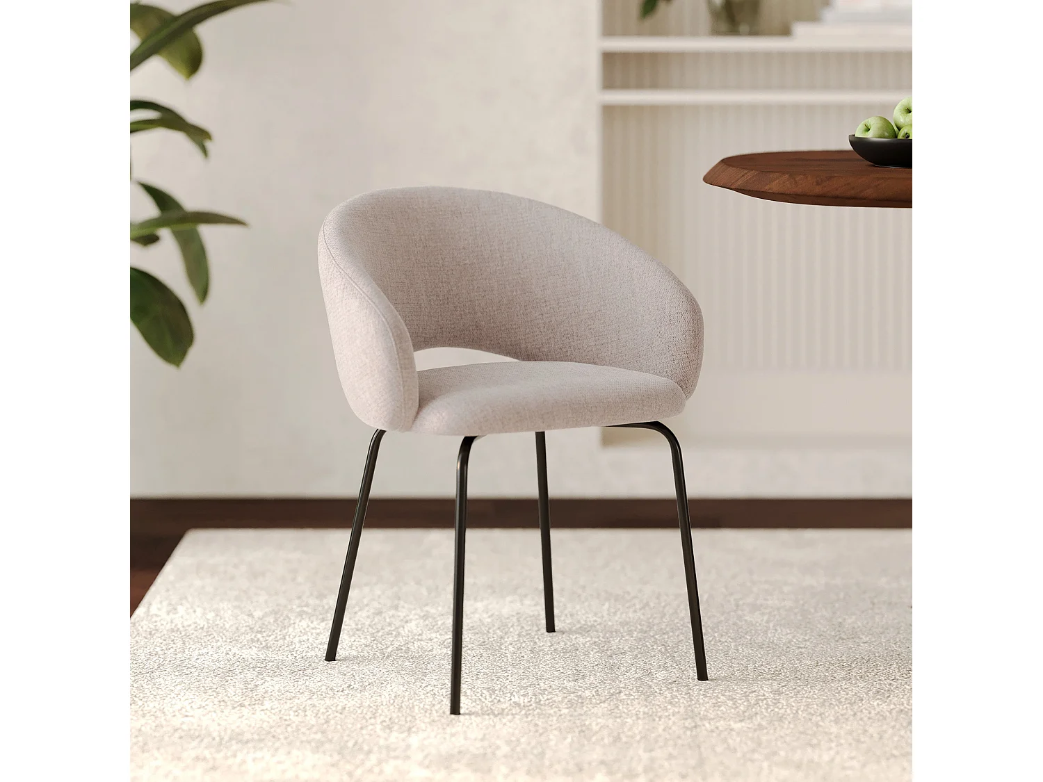 Chaise en tissu beige chiné et pieds noirs - Milly