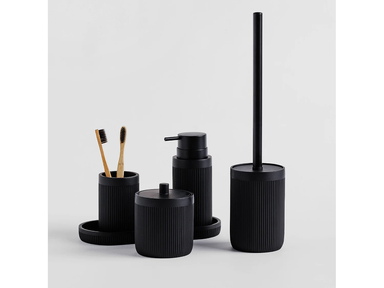 Distributeur De Salle De Bains Maya Noir Moyen