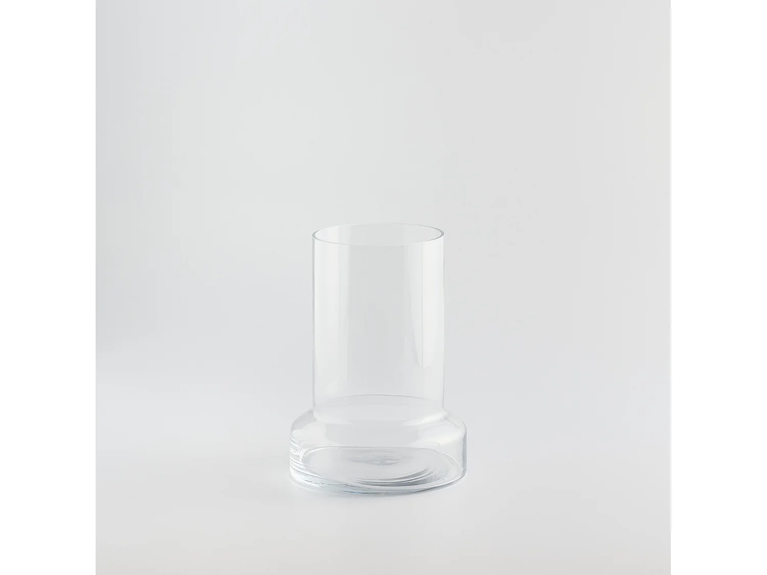 Vase Roni blanc moyen 27.5 x 21