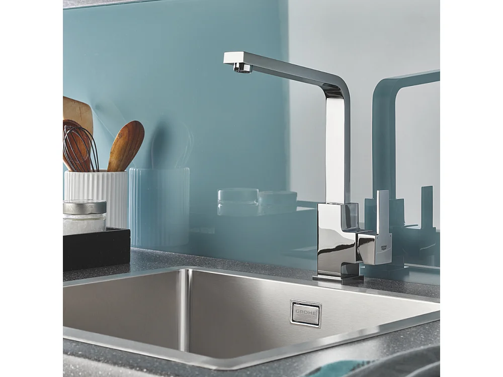 Küchenarmatur GROHE Sail Cube Quickfix chrom - Hoher Auslauf, kubisches Design, GROHE SilkMove, GROHE StarLight - 5 Jahre Garantie