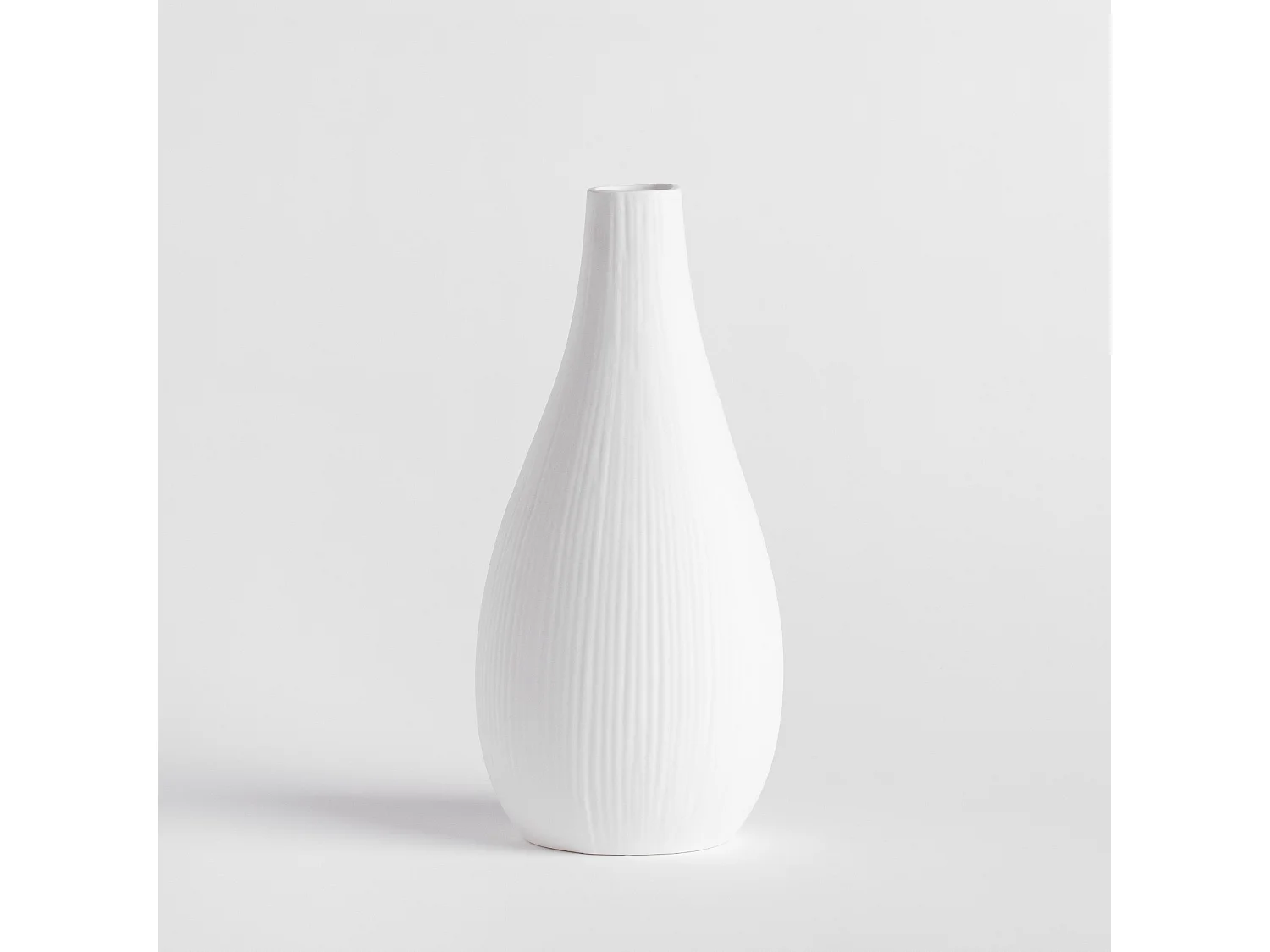 Vase Moly mittelweiß 29x13.5