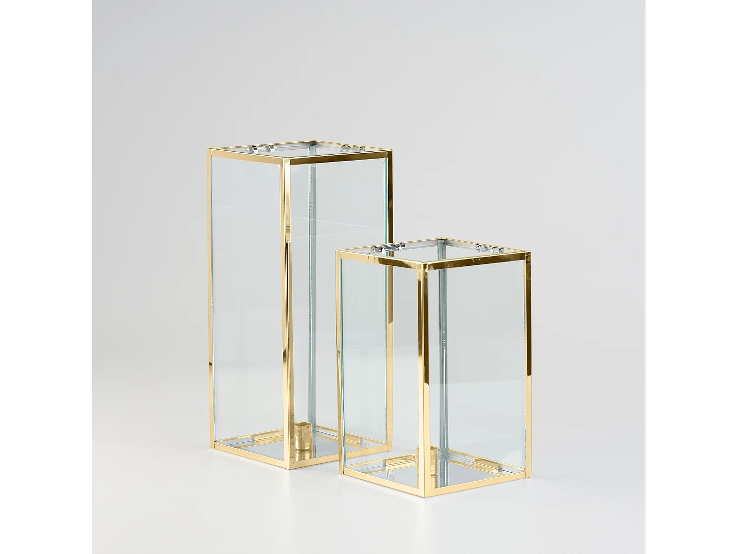 Kerzenständer Epoch mittleres Gold 35x15x15