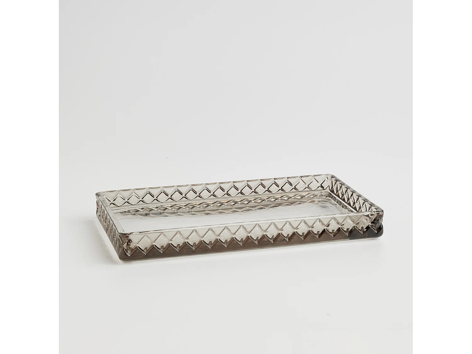 Plateau Timeless 2.8 x 15 x 27 Moyennement Transparent