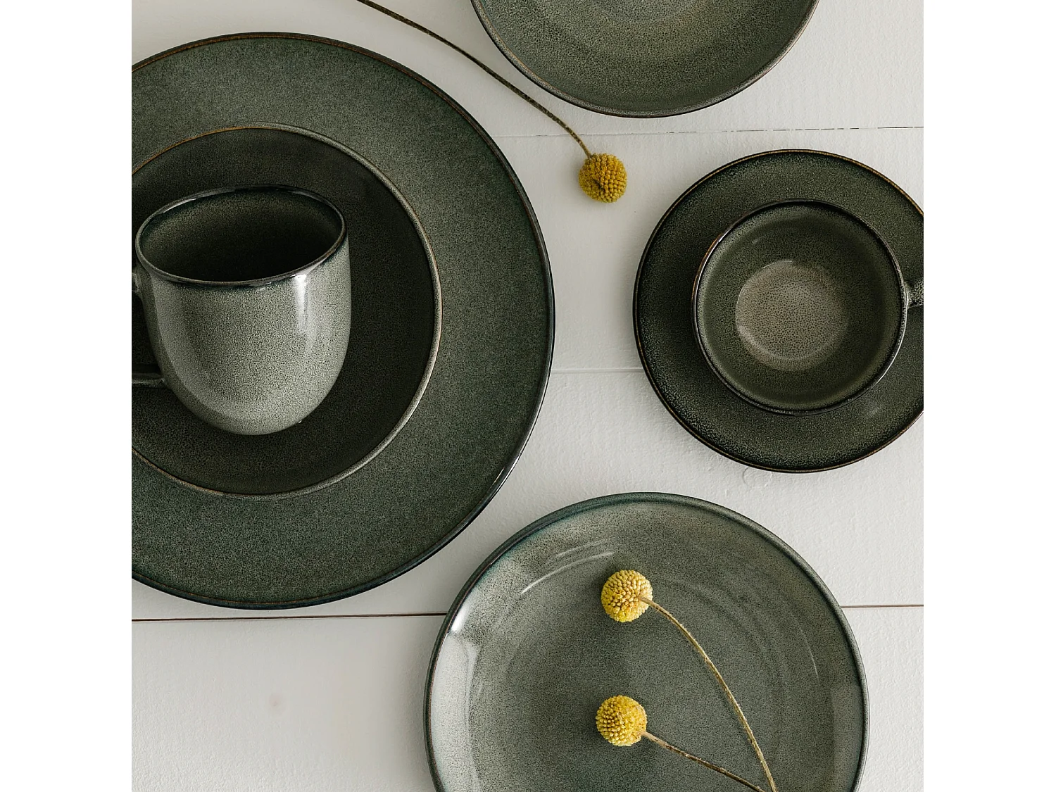 Assiette Plate Dobble vert moyen 3.5 x 27