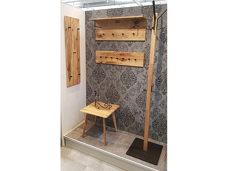 Garderobe murale, Patère murale en bois coloris chêne huilé et métal noir  -longueur 80 x profondeur 20 x hauteur 30 cm