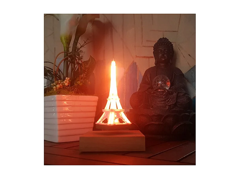 Décoration 3D en lévitation EIFFELIGHT