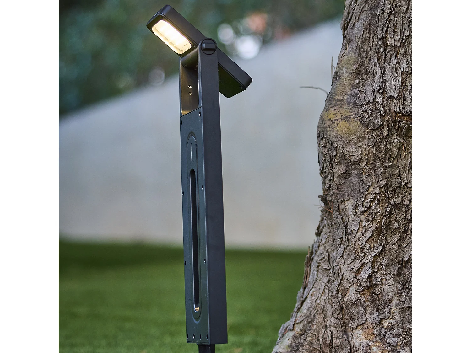 Lot de 2 balises solaires BRITY Noir ABS H49cm