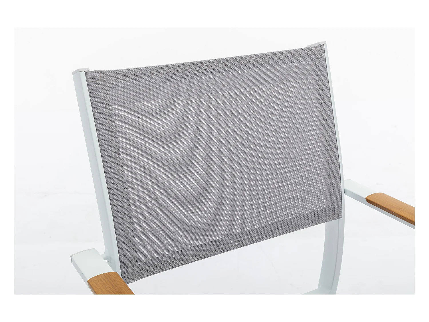 Salle à manger de jardin en aluminium : une table carrée L.140 cm et 4 fauteuils empilables - Naturel clair et gris - MACILA de MYLIA