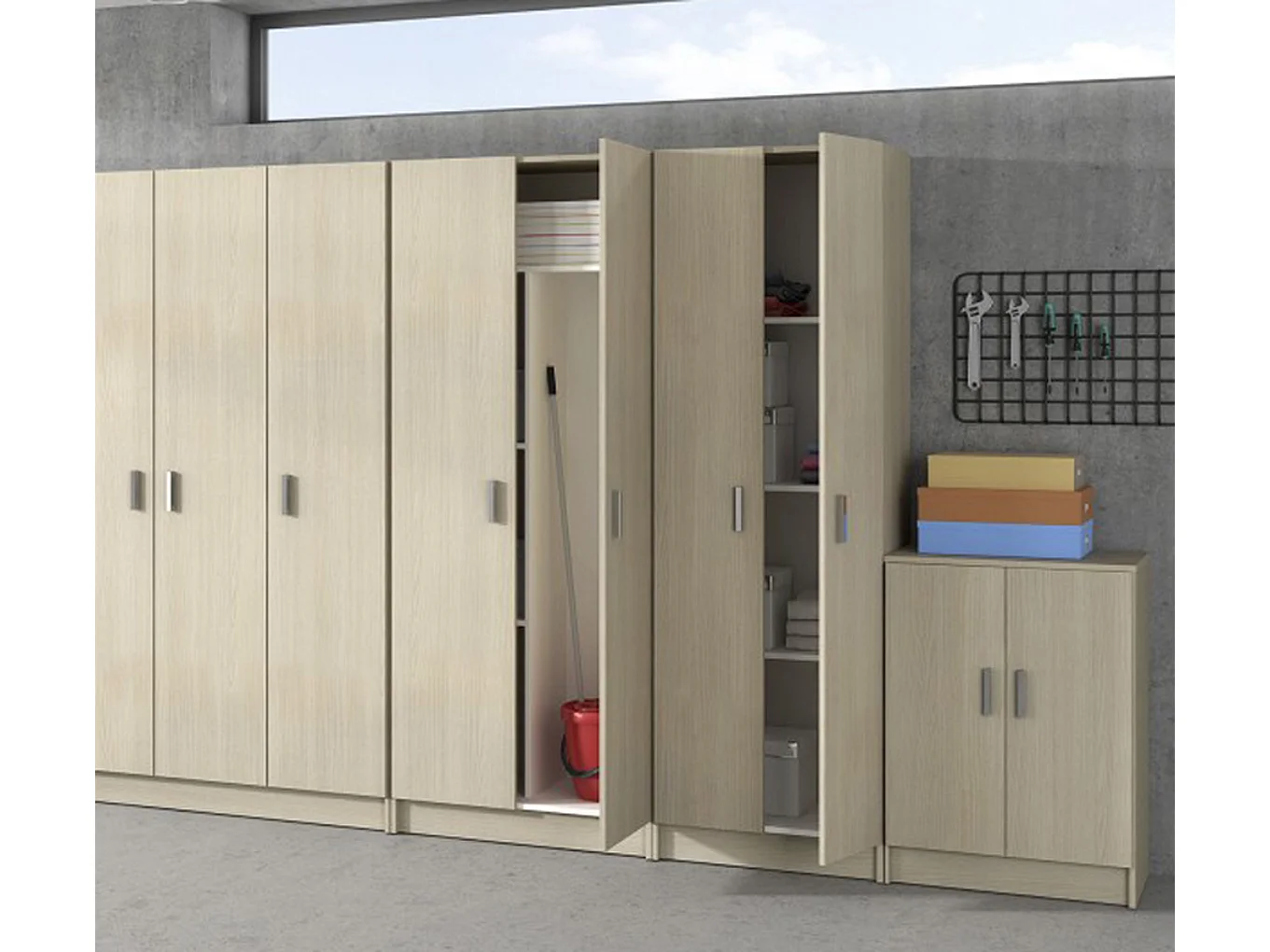 Armario Escobero Multiusos con 2 Puertas en Madera con Acabado en Color Roble - Dim: 73 cm (Ancho) x 180 cm (Alto) x 37 cm (Fondo)