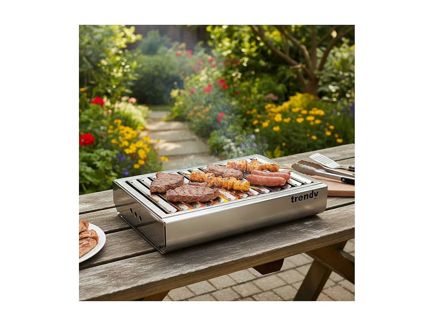 Barbecue portatile compatto a carbone TRENDY in acciaio inox