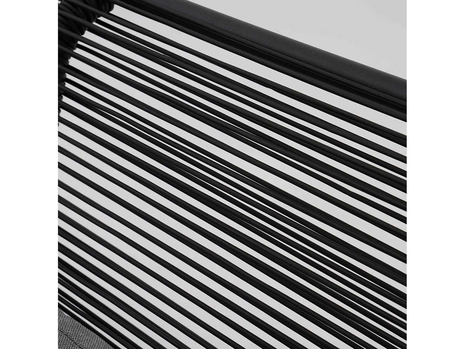 Salon de jardin 4 places en métal noir