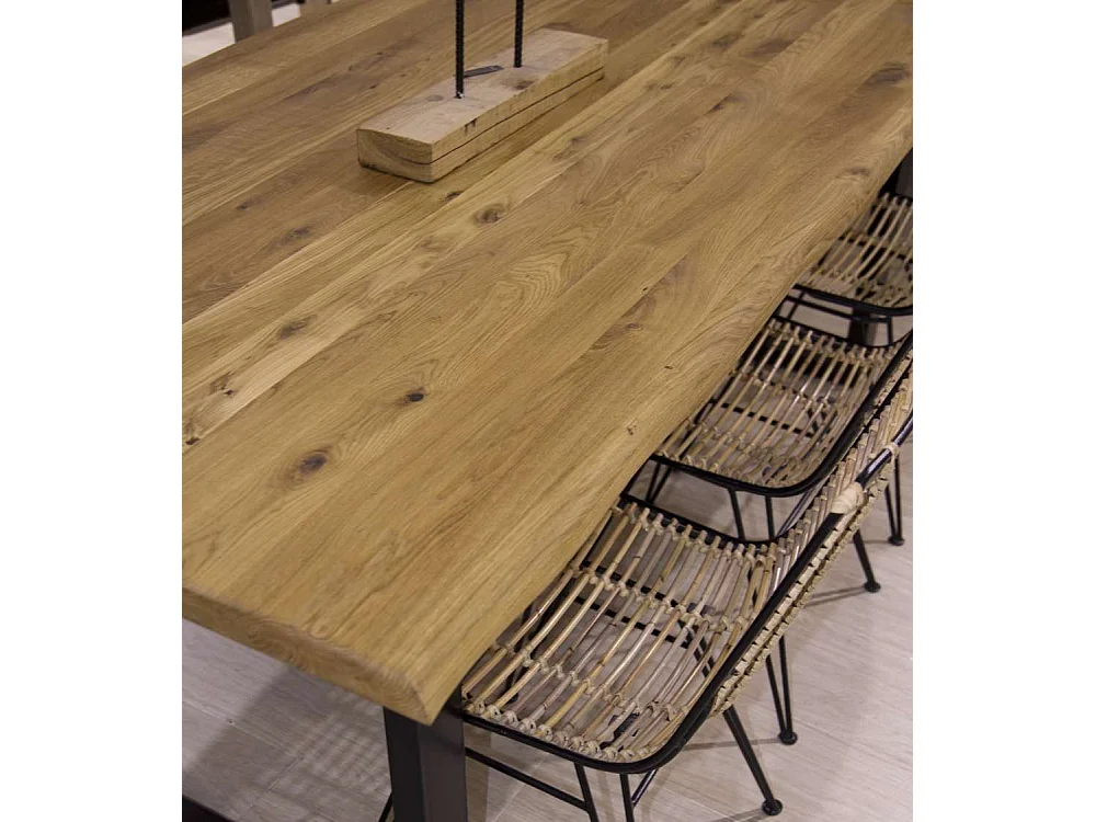 Mesa de comedor nórdica de 75x200x100 cm con sobre de madera y patas metálicas Derby