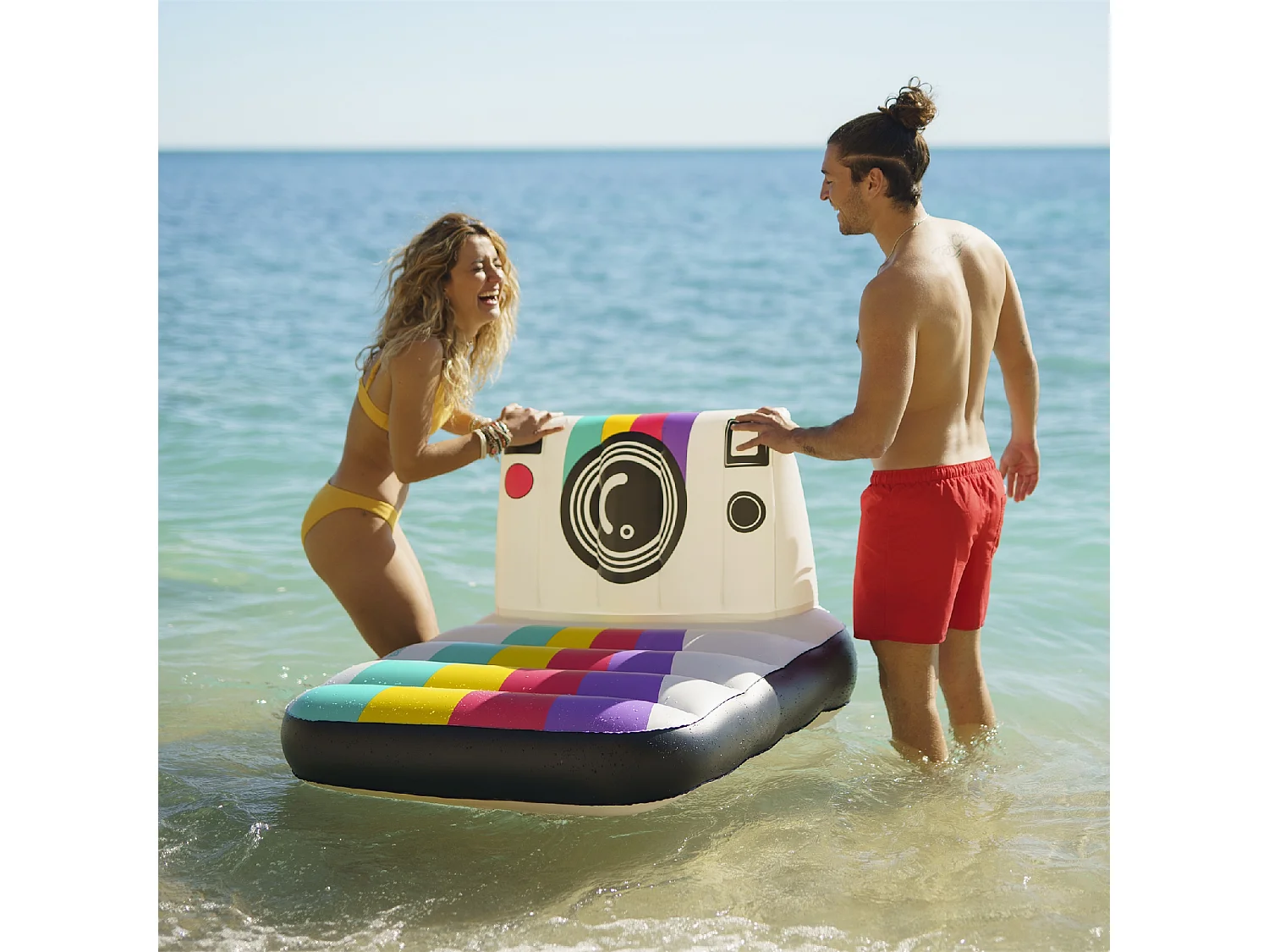 Materassino Gonfiabile per Spiaggia o Piscina Bestway Pose n´float 127x102 cm con Multicolore a Forma di Macchina Fotografica