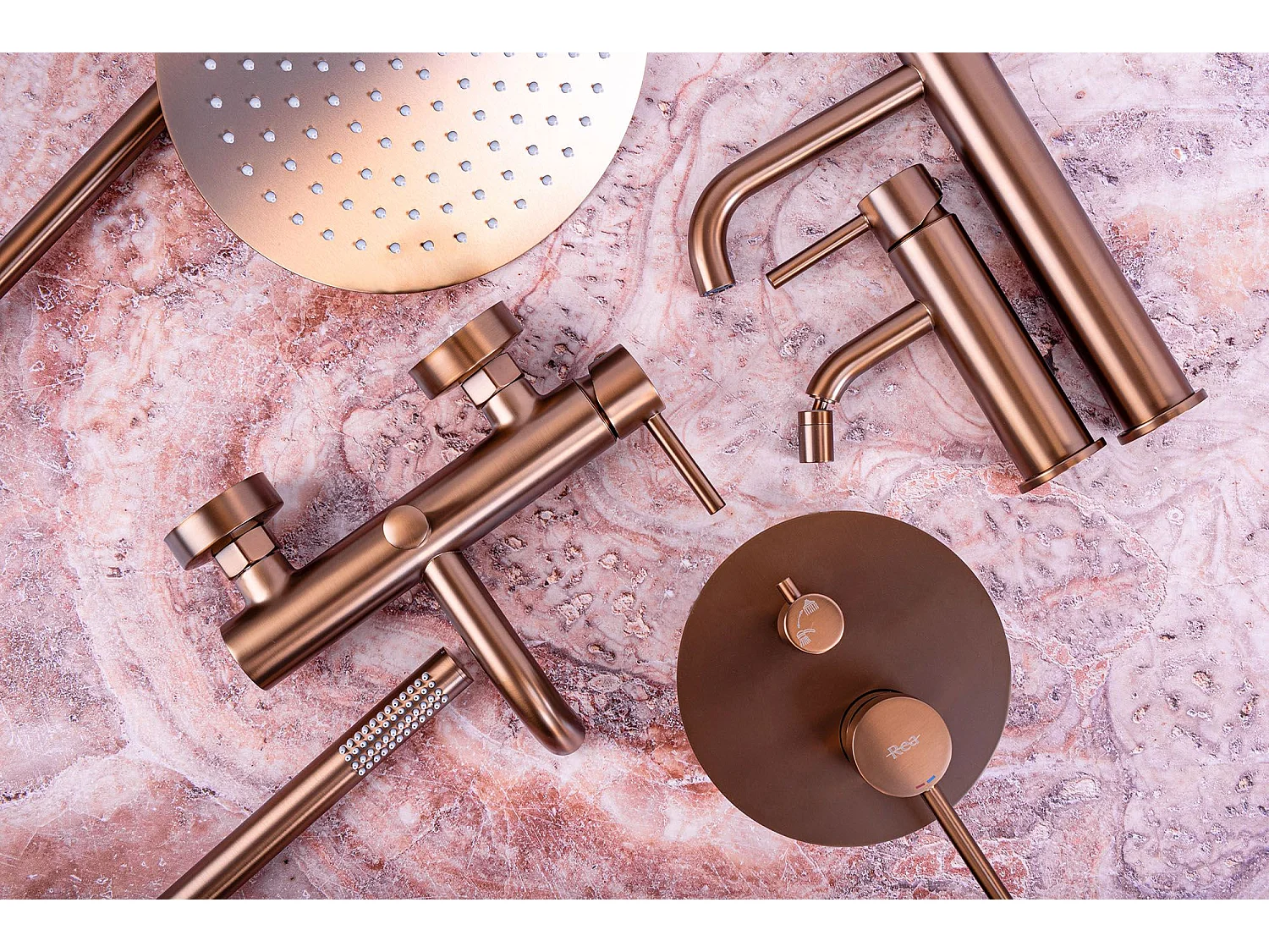 Colonne De Douche-Baignoire Encastrée Rea Lungo Brush Copper
