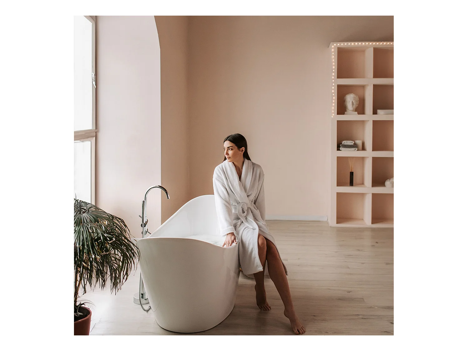 Freistehende Badewanne Rea Ferrano 150 White