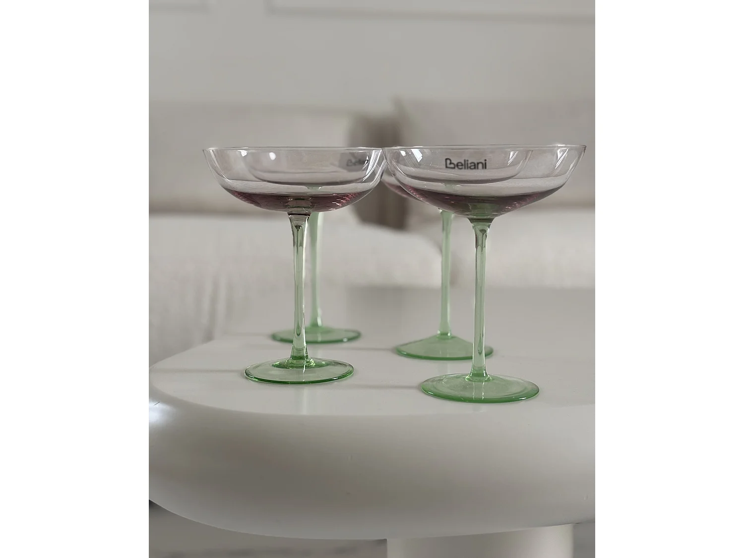 Martini Gläser im 4er Set DIOPSIDE 250 ml Rosa