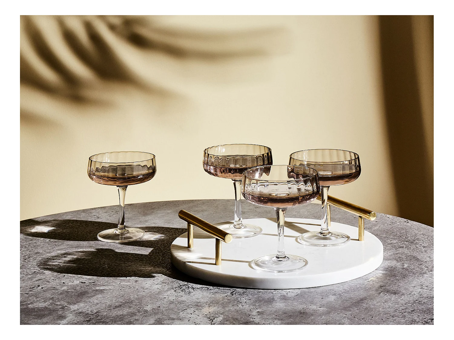 Set van 4 champagne coupes QUARTZ 170 ml Grijs