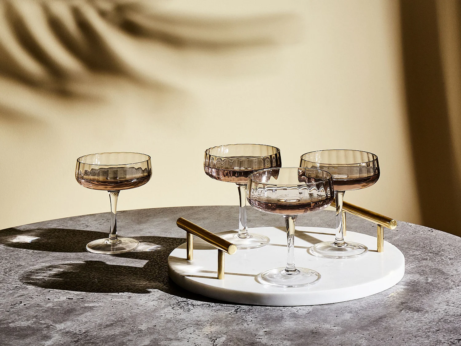 Set van 4 champagne coupes QUARTZ 170 ml Grijs