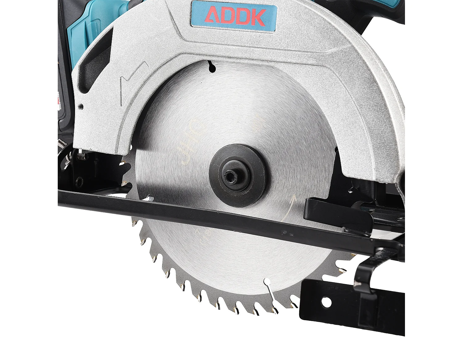 21V snoerloze cirkelzaag, borstelloze motor, 1 x 3,0Ah-1 accu, 1 oplader, 1 stuks zaagbladen, diameter 180 mm, zaagdiepte 56 mm + verstelbare kantelhoek 0-45°