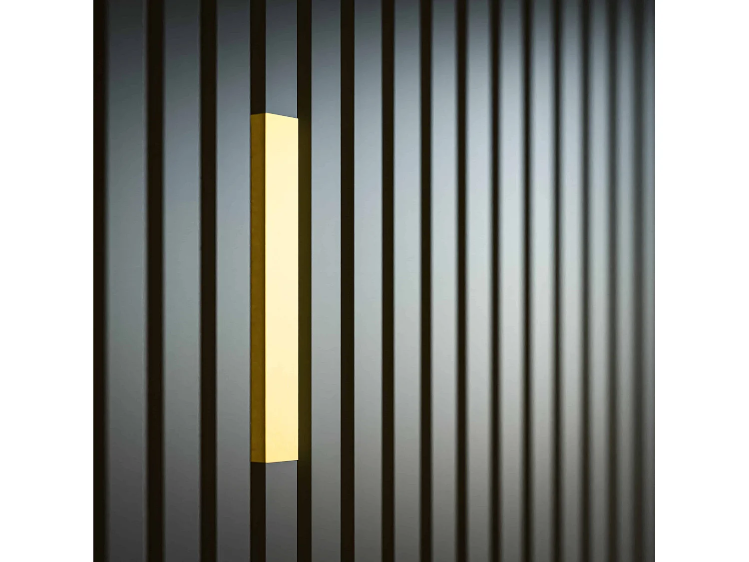 Profilé U Décoratif pour Panneau Tasseau Bois - Or - 20 cm