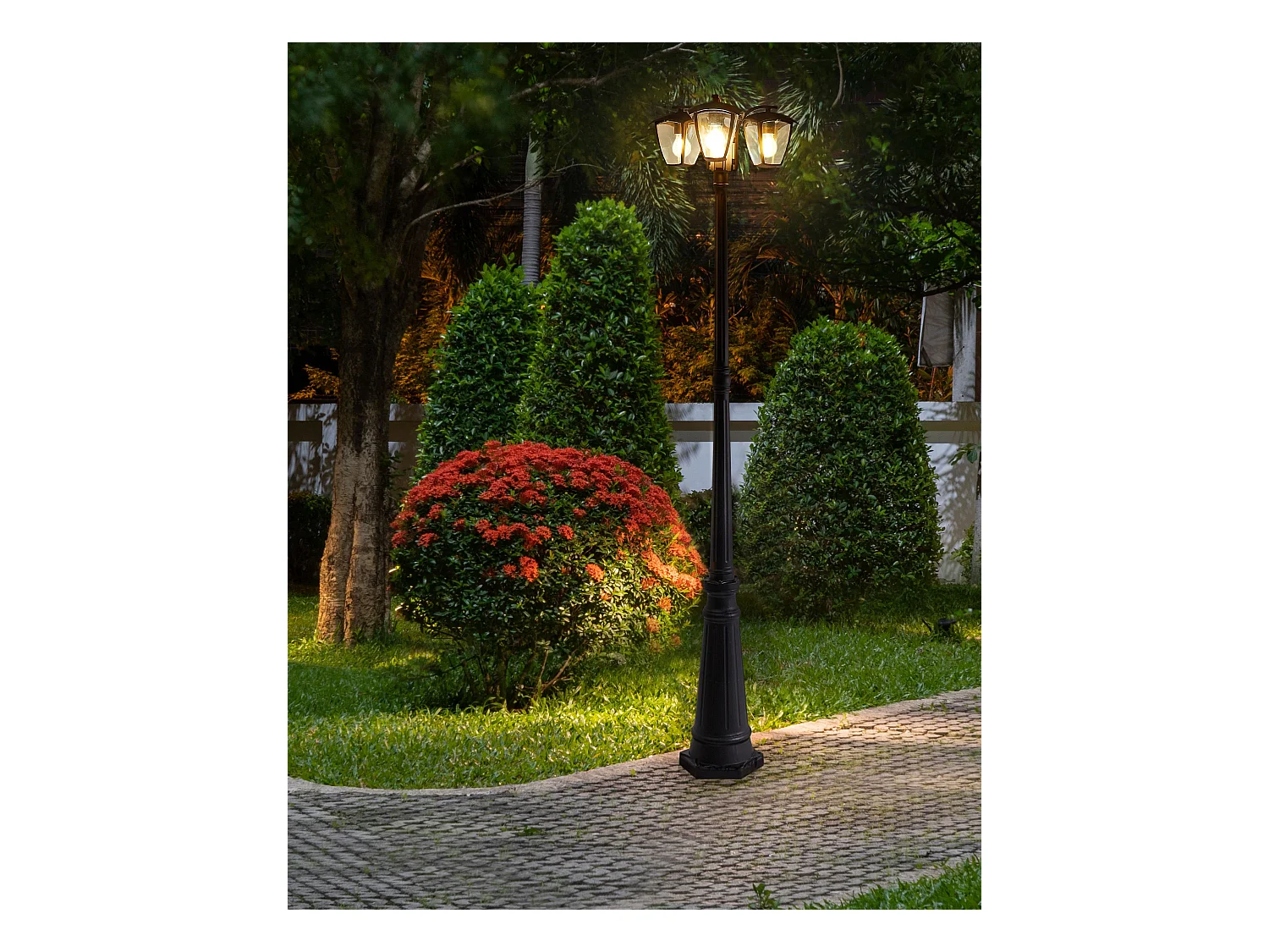 Außenlaterne 3-flammig Aluminium schwarz für Garten modern Mastleuchte Lemro