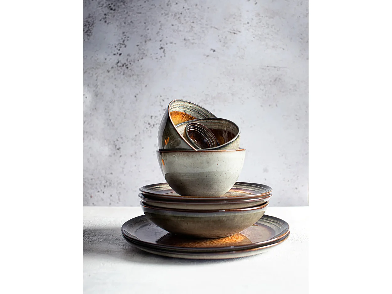 El Plato De Cena Comporta - L - Juego De 4