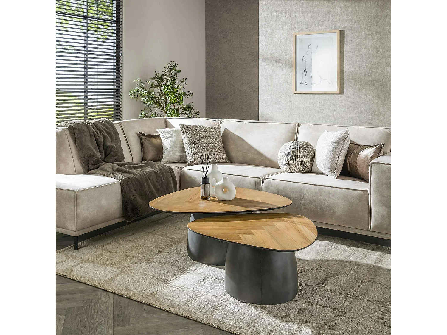 Table basse en bois de teck et métal motif chevron (lot de 2) MAYA