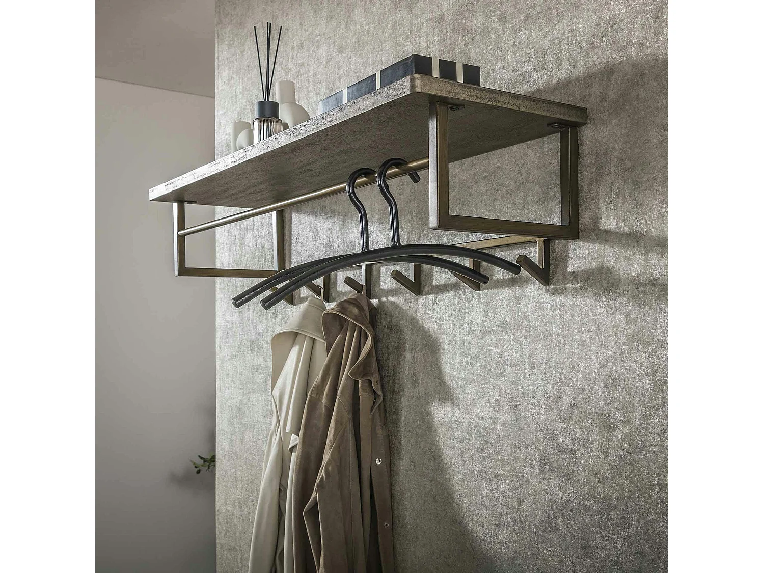 Portemanteau mural vintage 1 étagère 6 crochets RALF