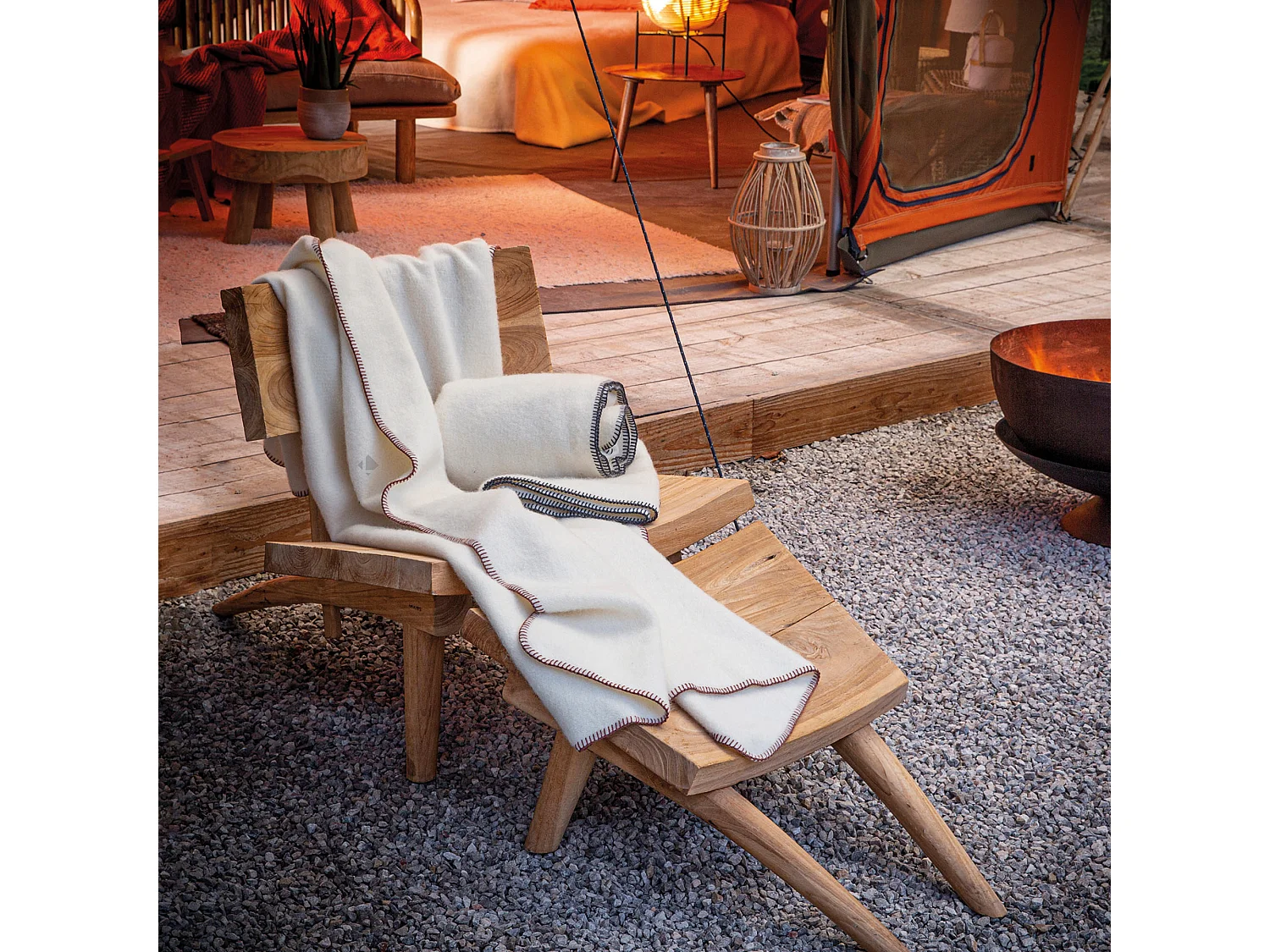 Couverture 100% laine grattée 2 faces 240x260 cm ASPEN blanc fil gris