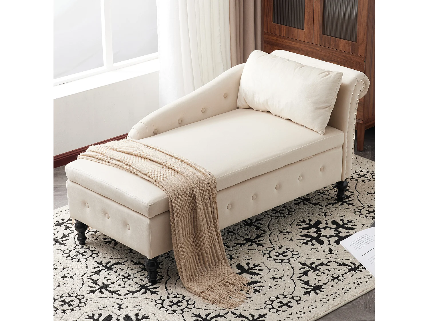 Wohnzimmer-Chaiselongue – 144 x 62 x 69 cm – mit Stauraum, Kissen und rechter Armlehne – Samt – beige