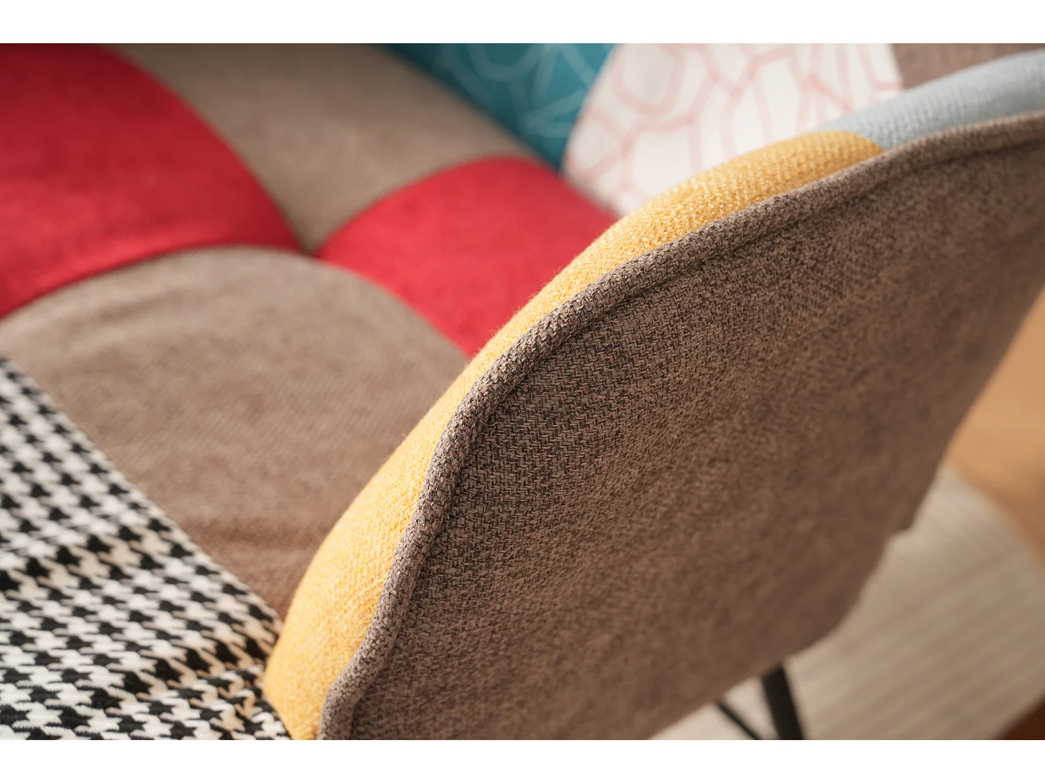 Sedia a dondolo con poggiapiedi - 69,5 x 50 x 88,5 cm - Spugna + fibre di polipropilene - Multicolor