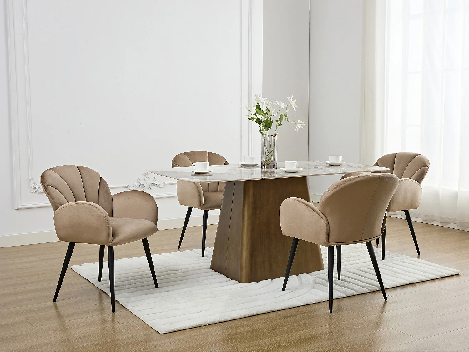 Lot de 6 chaises avec accoudoirs en velours et métal noir - Beige - LANSENA de Pascal Morabito