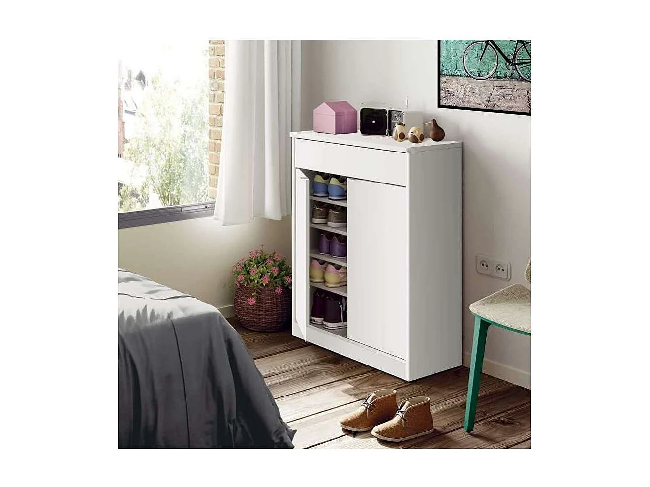 Armario zapatero Berlin en blanco brillo. 75 cm(ancho) 101 cm(altura) 36 cm(fondo)