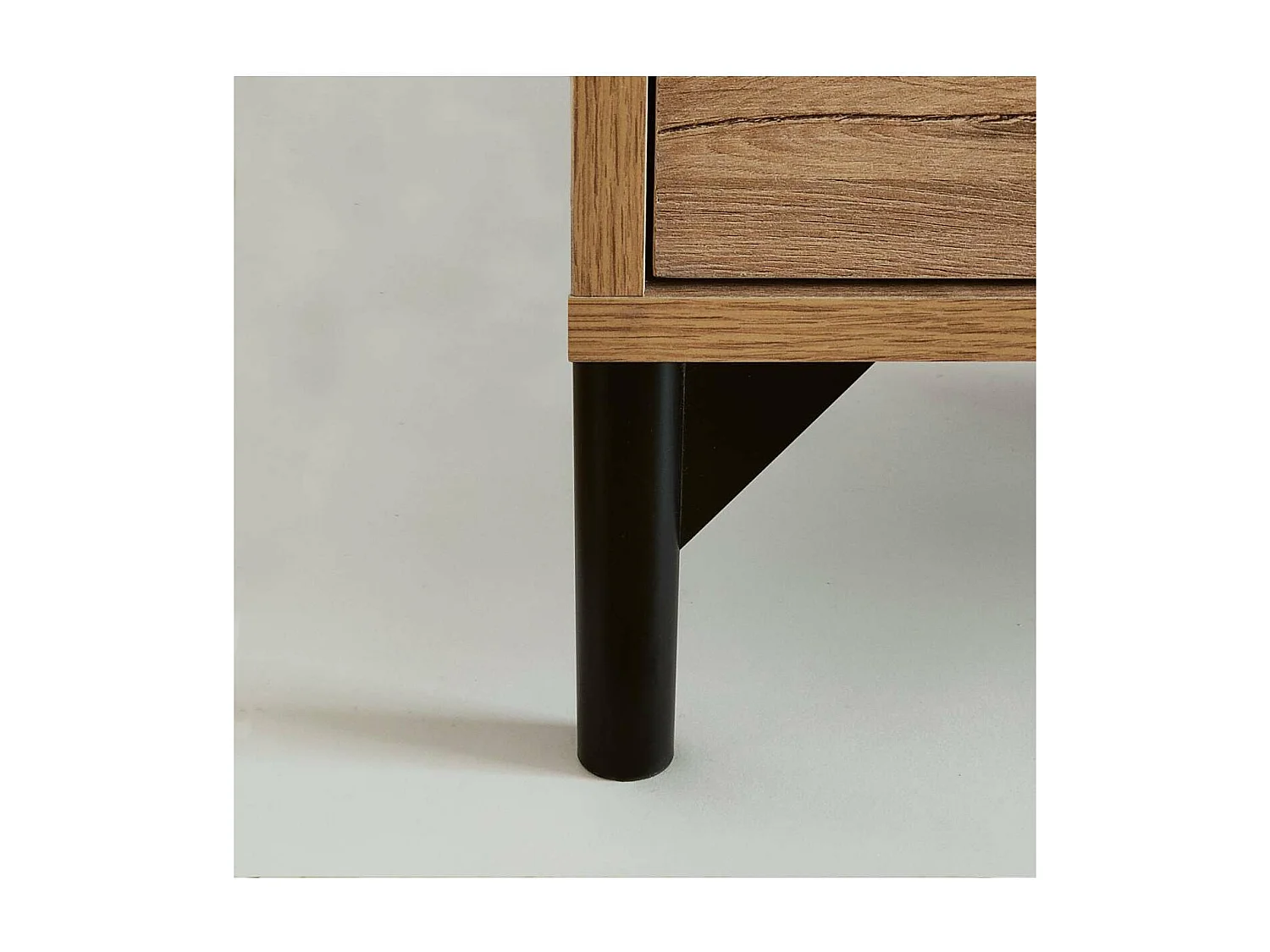 Zapatero 4 puertas Tokio en roble gold. 101cm(ancho) 96.5cm(altura) 33cm(fondo)