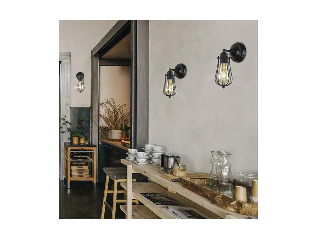 Aplique a pared modelo Celín acabado negro 28 cm(alto) 13 cm(ancho) 19 cm (fondo)