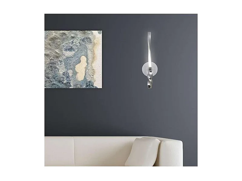 Aplique a pared led cromo modelo Mar 45 cm (alto)12 cm(ancho)10 cm(fondo)
