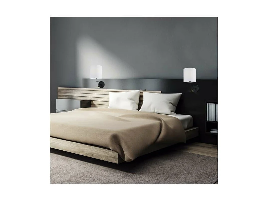 Aplique de pared modelo Oregon acabado negro, 20cm(ancho) 25cm(fondo) 36cm(alto).