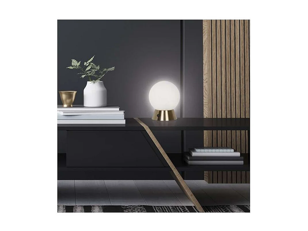 Sobremesa modelo Ben acabado cuero, 19cm(alto) 15cm(ancho) 15cm(largo)