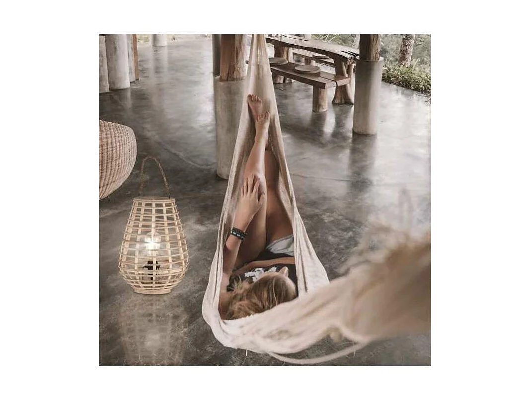 Sobremesa modelo Picardo acabado madera 37cm (alto) 27cm (ancho) 27cm(largo)