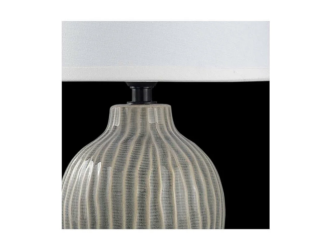 Sobremesa modelo Farlan acabado gris, 28cm(alto) 18cm(ancho) 18cm(fondo.