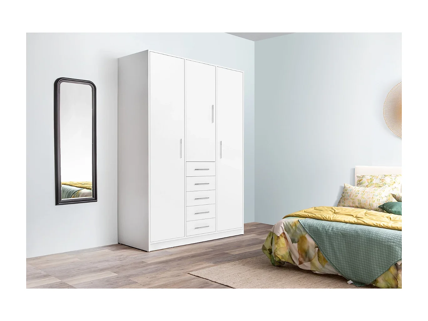 Armario 3 puertas abatibles 5 cajones acabado blanco, 200 cm(alto)130 cm(ancho)50 cm(fondo